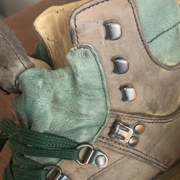 Vintage Raichle hiking boots made in Switzerland - Picture 7 of 13
